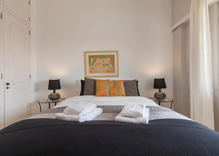 - Castle View Balcony Διαμέρισμα *